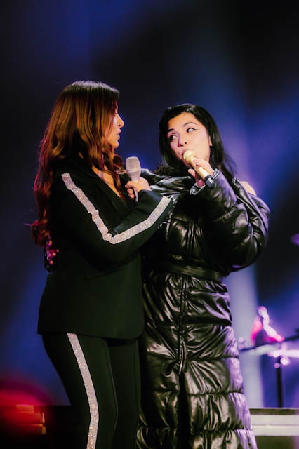 mon laferte y myriam hernandez