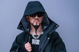 Yandel llegará a Chile con su concierto sinfonico ¡Aqui los detalles!